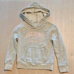 ABERCROMBIE NEW girls size 5/6 gray sweatshirt w/hoodie, light pink letters